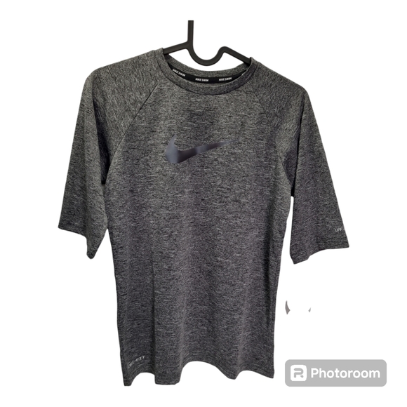 Nike Boys' Half Sleeve Hydro Rash Guard Heather Gray T-Shirt Size Large - Picture 1 of 12